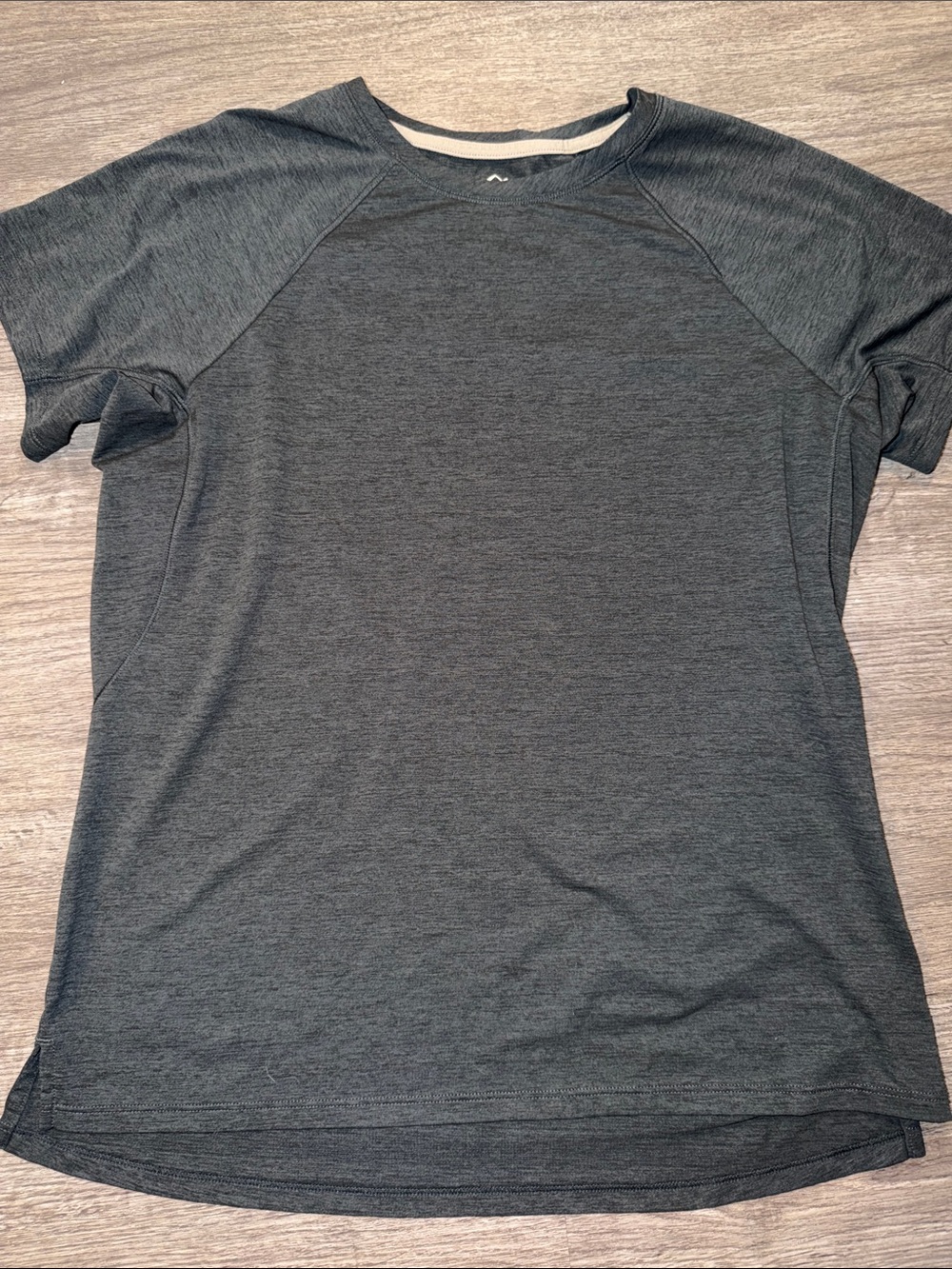 REI Co-op Active Pursuits T-Shirt Small Black Gray Hiking Running Performance